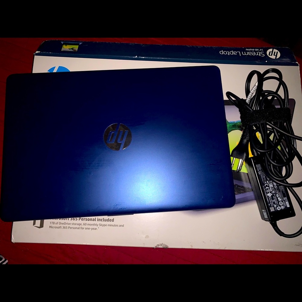 HD Laptop - Picture 3 of 3